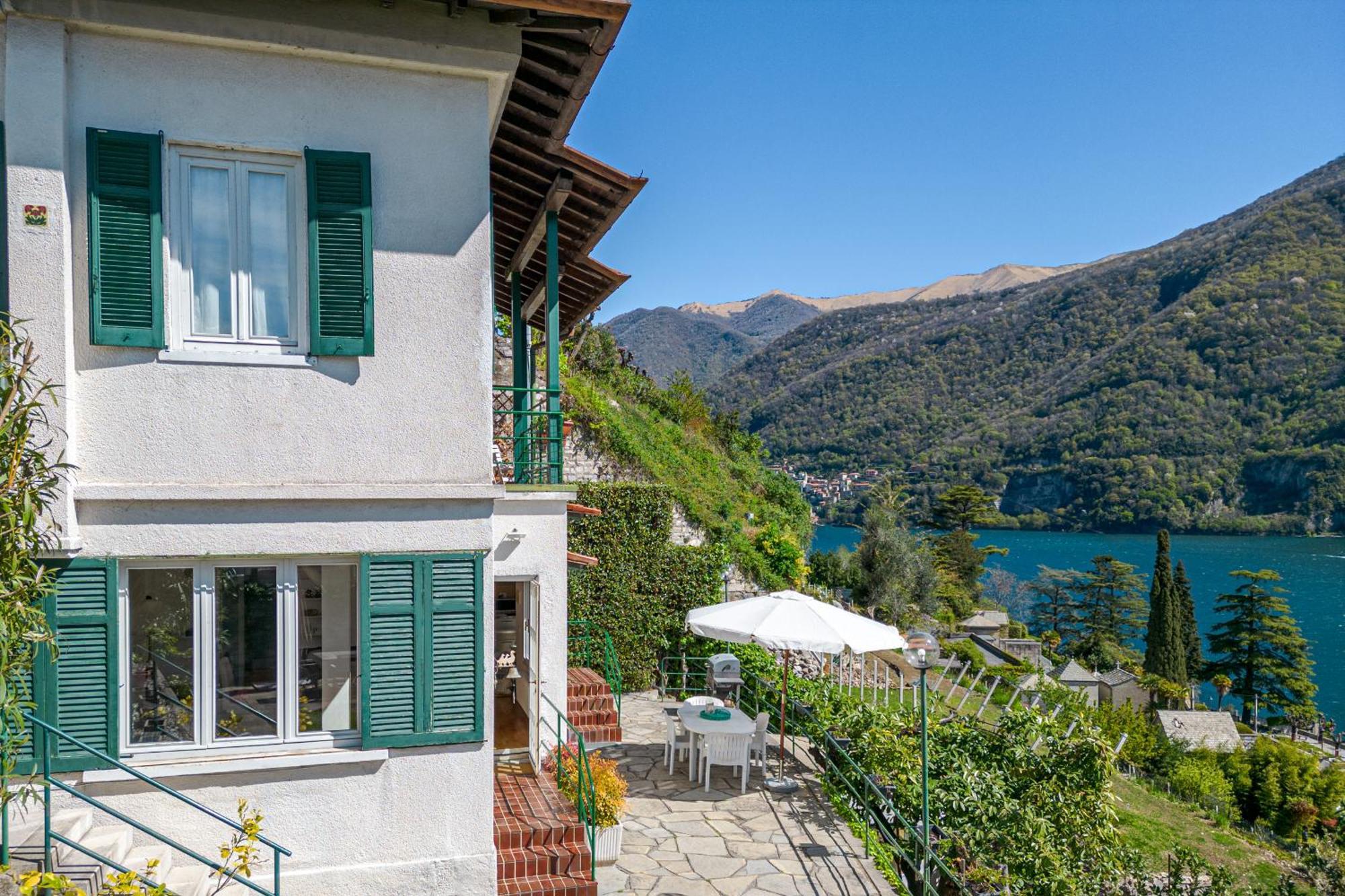 Casa Bambu - Splendida Vista Lago E Posto Auto Laglio Bagian luar foto